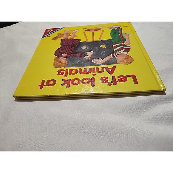 Lets Look At Animals Play & Learn 4-7 Years by Karen O'Callaghan - Picture 6 of 10